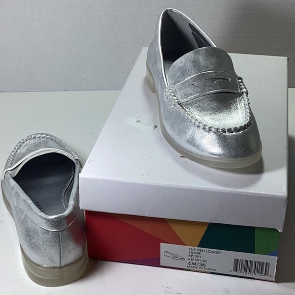 Women's The Geli Penny Loafers Shoes - Picture 7 of 8